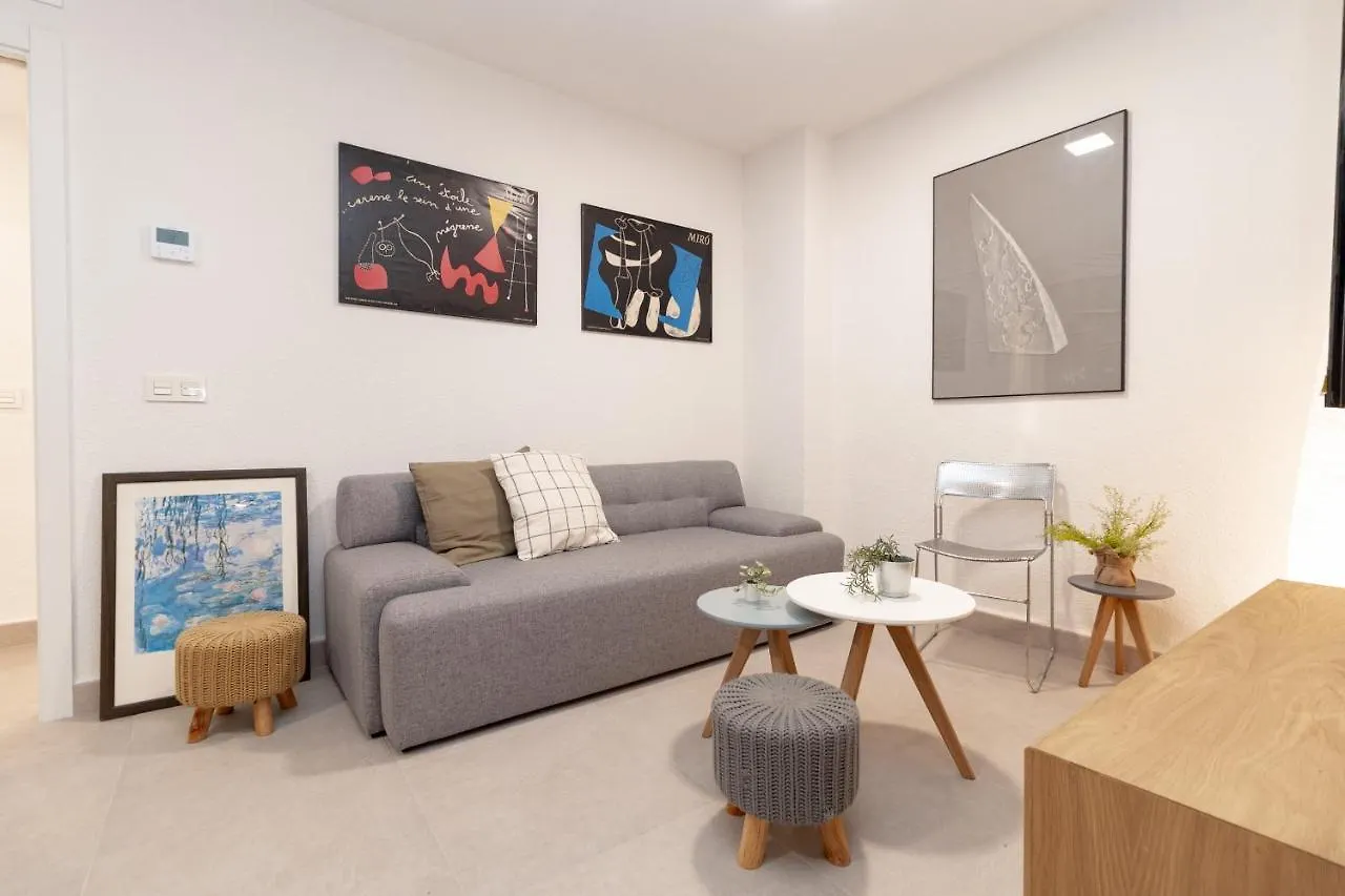C23 Lovely 4 Bedroom Close To Maria Zambrano مالقة 0*,  إسبانيا